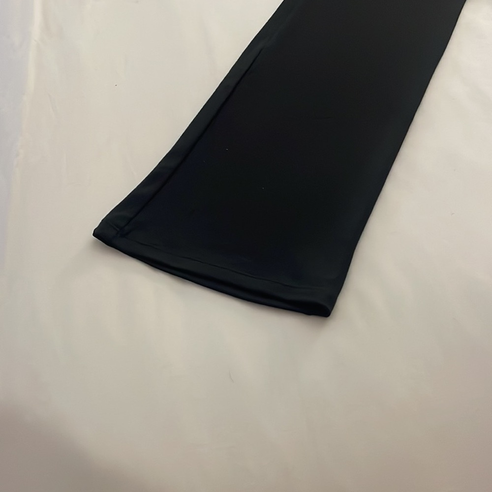 Bloch - black Flair leggings V waistband - dance pants or everyday leggings - Picture 14 of 15